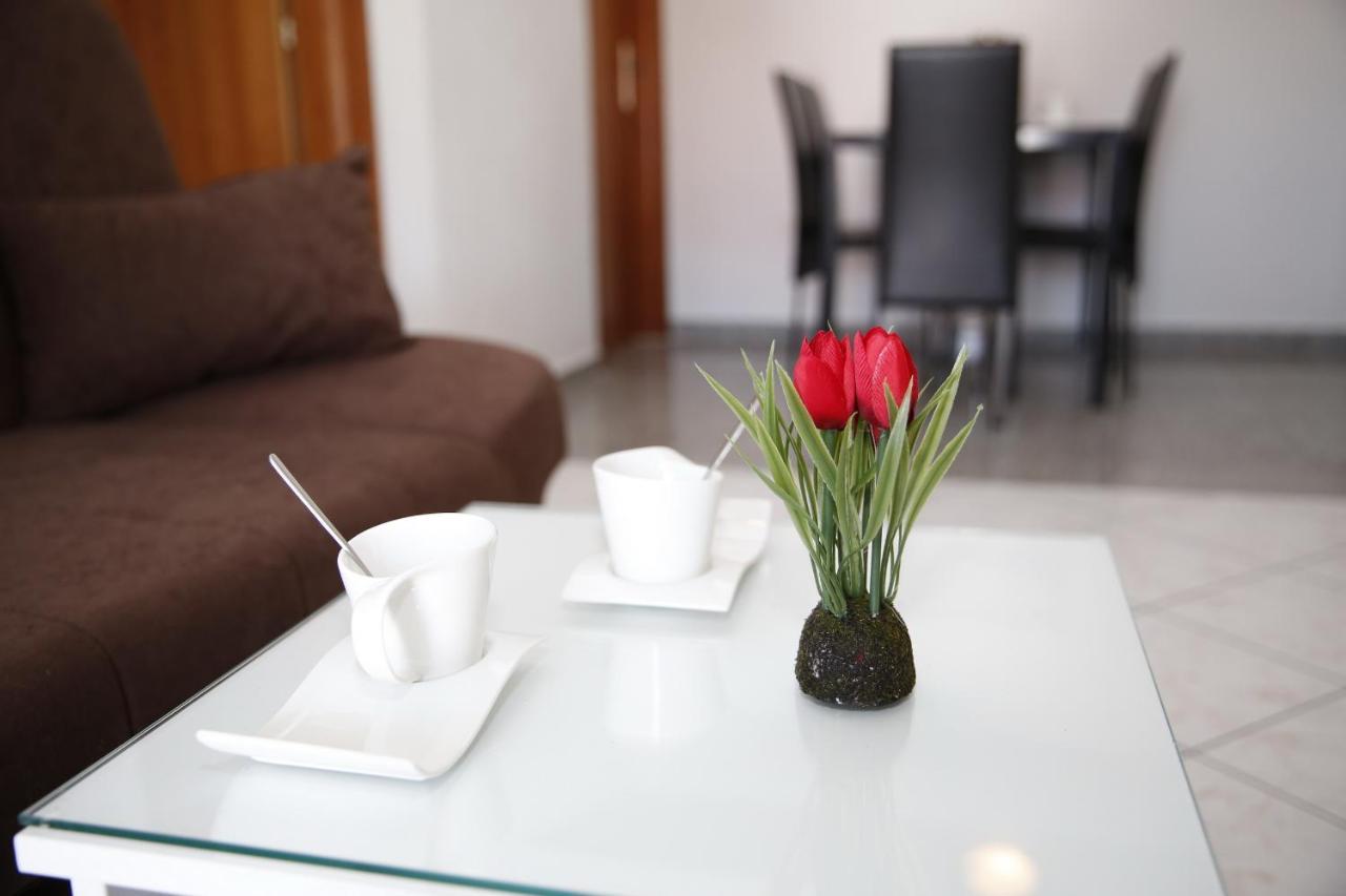 Apartments Lepur Vodice Extérieur photo